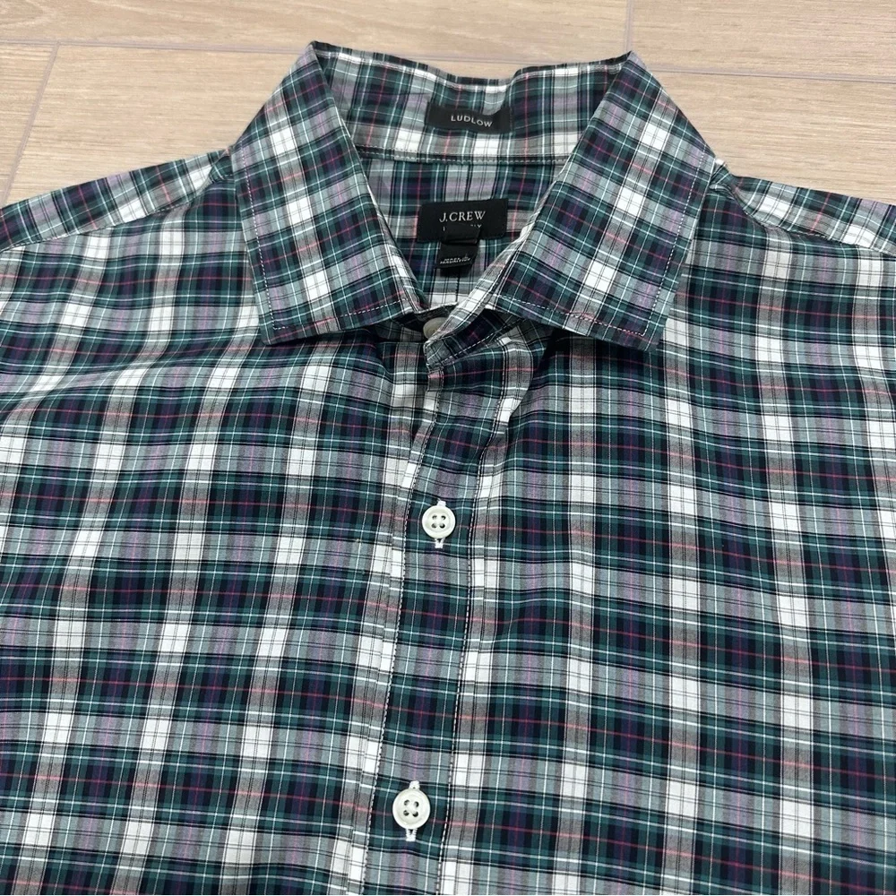 J.Crew men’s Ludlow collared button down plaid green blue medium